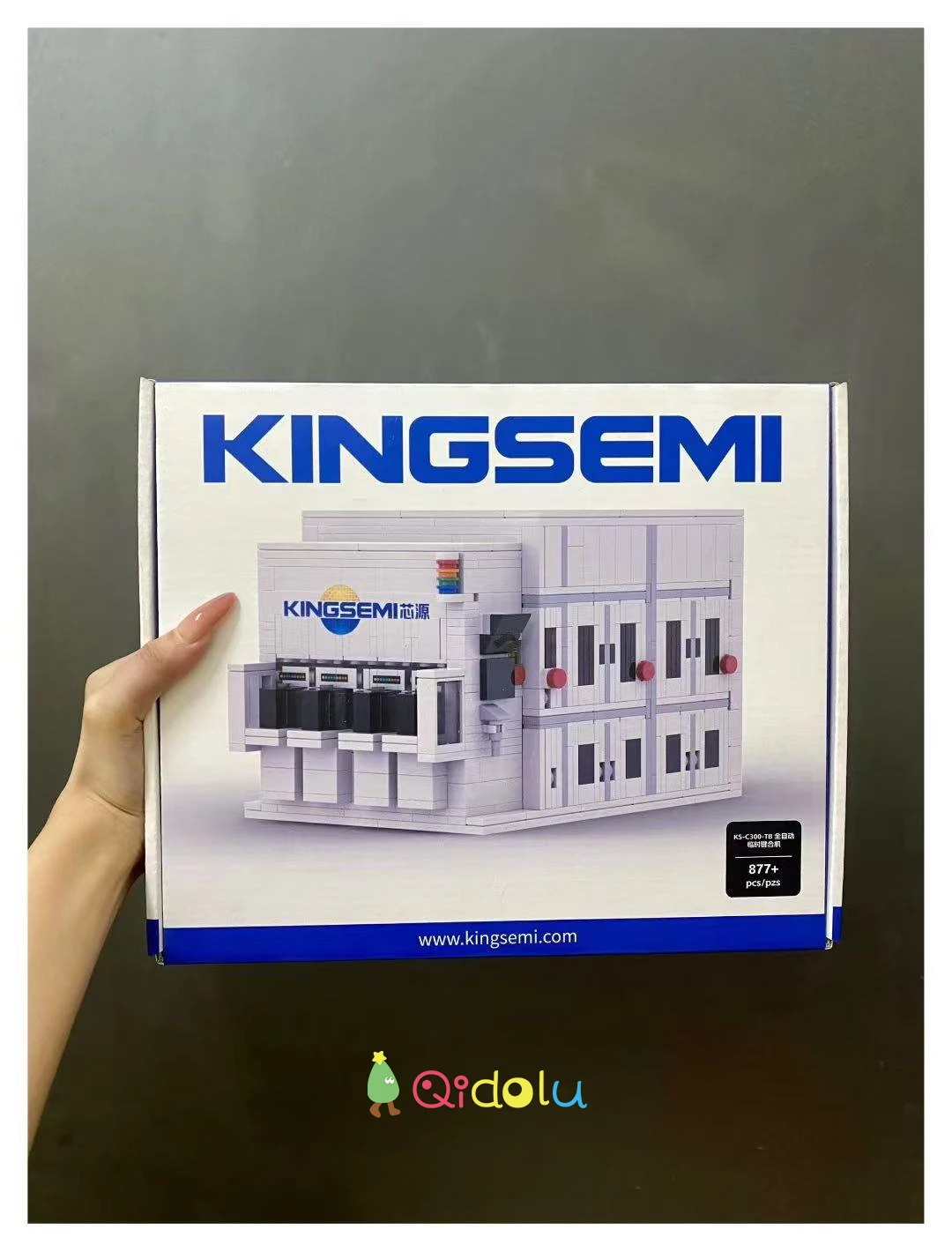 The KINGSEMI High-End Equipment Model – A Perfect Blend of Precision Engineering and Creative Construction