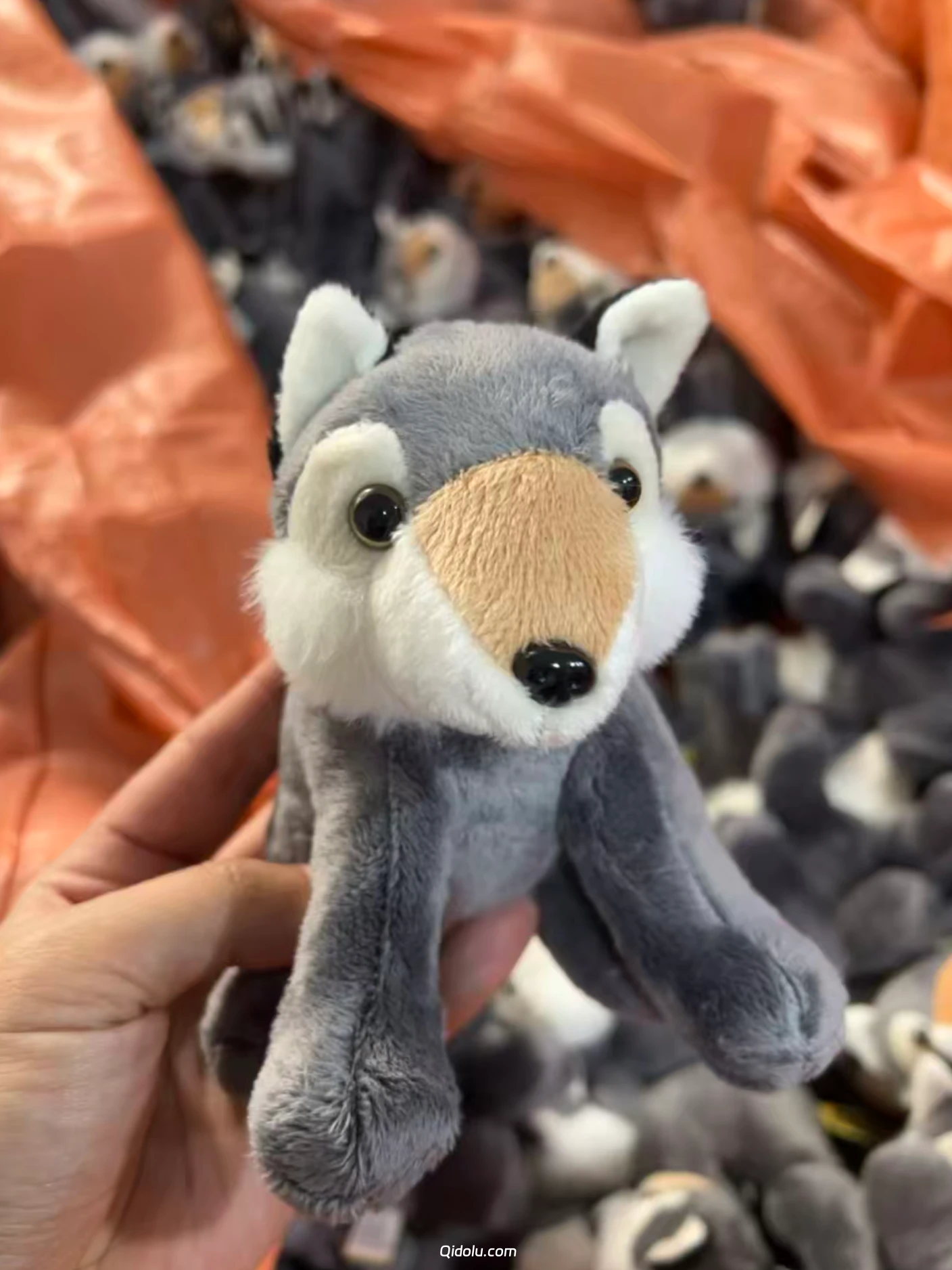 High-Quality Lifelike Animal Plush Toy – The Grey Wolf Cub Series  Executive Summary